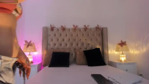 Snapshot of candiegilson__ chatting on May 22, 2026, 12:00 pm Candie online show from May 22, 2026, 12:00 pm