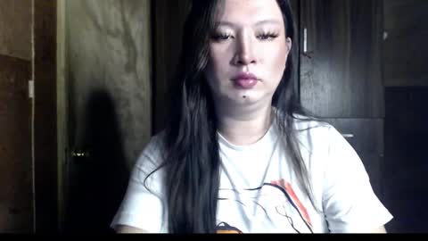 Snapshot of candiiice18 chatting on November 27, 2025, 1:13 pm candiiice18 online show from November 27, 2025, 1:13 pm