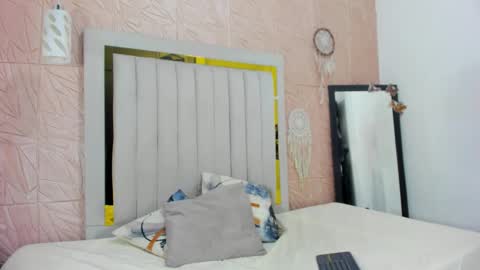 Snapshot of candise_oconnor chatting on October 1, 2025, 9:32 pm candise online show from October 1, 2025, 9:32 pm