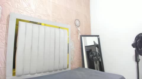 Snapshot of candise_oconnor chatting on November 10, 2025, 7:35 pm candise online show from November 10, 2025, 7:35 pm