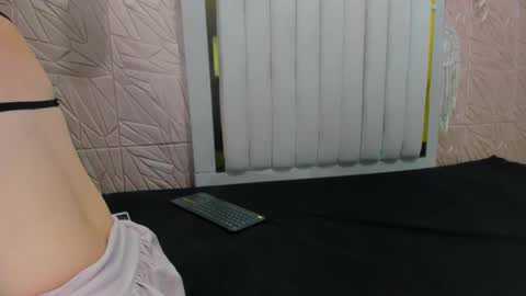 Snapshot of candise_oconnor chatting on November 14, 2025, 7:56 pm candise online show from November 14, 2025, 7:56 pm