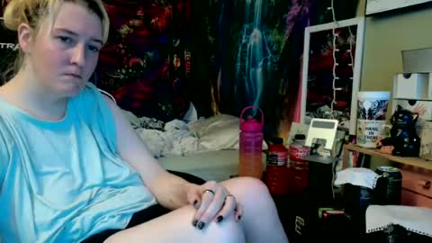 Candi online show from June 22, 2026, 12:35 am