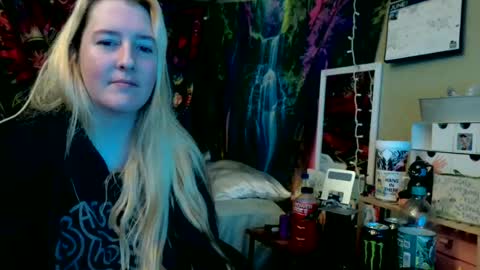 Candi online show from June 29, 2026, 9:59 am