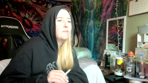 Candi online show from July 28, 2026, 6:20 pm
