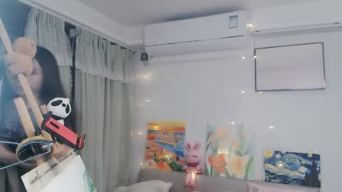 Snapshot of candy8998 chatting on July 10, 2026, 12:41 pm candy8998 online show from July 10, 2026, 12:41 pm
