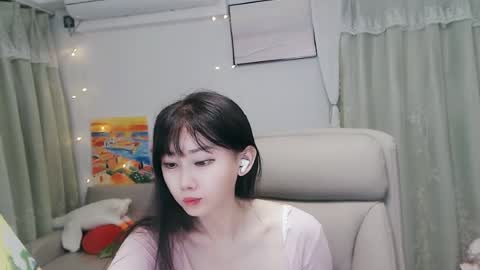 Snapshot of candy8998 chatting on July 17, 2026, 11:42 pm candy8998 online show from July 17, 2026, 11:42 pm