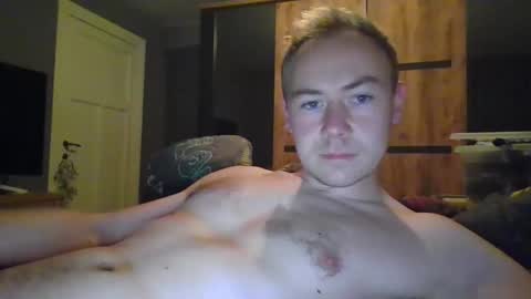 candy_boy_xoxo online show from October 21, 2025, 4:08 pm