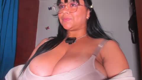 Snapshot of candy_browm1 chatting on July 14, 2026, 2:05 am Candy Brown online show from July 14, 2026, 2:05 am