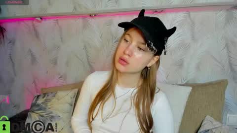 Snapshot of candy_cansew chatting on September 27, 2025, 4:17 am Candy online show from September 27, 2025, 4:17 am