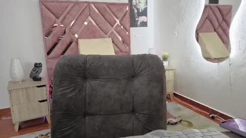 Im ChloeJoin The Fan Club online show from July 14, 2026, 3:22 am