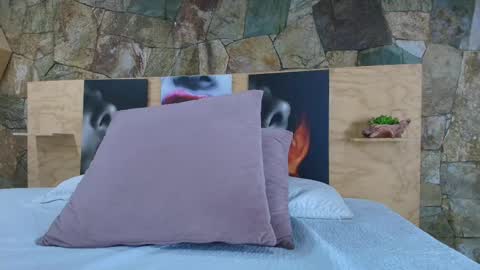 Jolie online show from September 22, 2025, 9:28 pm