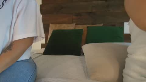 Jolie online show from October 16, 2025, 8:32 pm