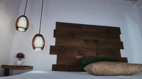 Snapshot of candy_feett chatting on June 5, 2026, 8:03 pm Jolie online show from June 5, 2026, 8:03 pm