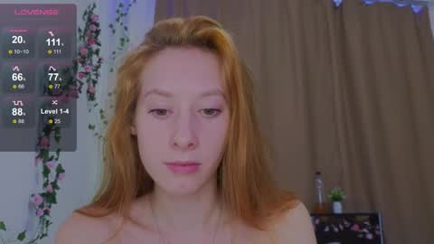 Snapshot of candy_flosse chatting on September 24, 2025, 8:28 am candy_flosse online show from September 24, 2025, 8:28 am