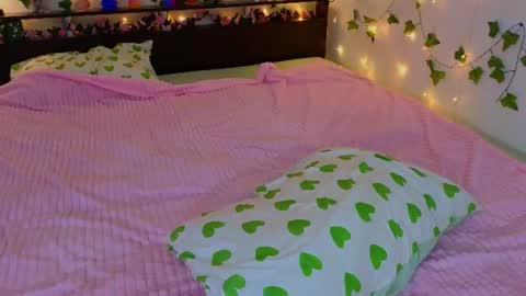 Snapshot of candy_flosse chatting on July 30, 2026, 6:12 am candy_flosse online show from July 30, 2026, 6:12 am