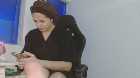 candy_giuliana21 online show from June 19, 2026, 12:37 am
