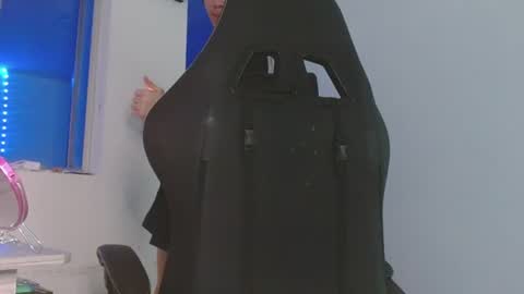 candy_giuliana21 online show from June 24, 2026, 2:10 am