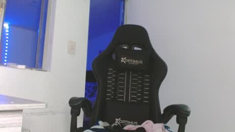 candy_giuliana21 online show from June 27, 2026, 1:43 am