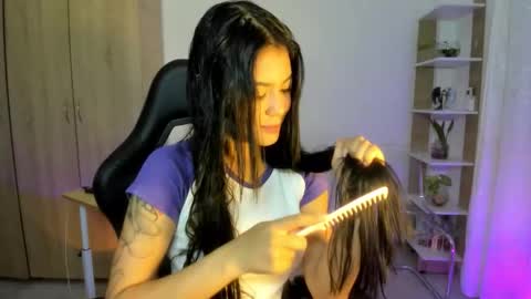 Snapshot of candy_hes chatting on November 13, 2025, 8:19 pm Nickol online show from November 13, 2025, 8:19 pm