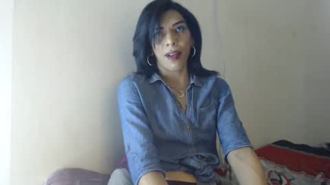 candy_hot_trans online show from February 27, 2025, 8:31 pm