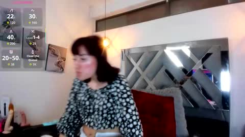 Candy hot online show from February 3, 2026, 7:19 pm