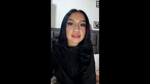 Leila  online show from January 18, 2026, 5:55 am