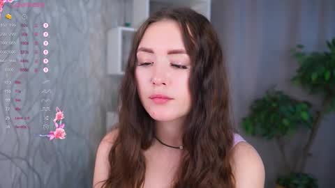 Leya online show from October 19, 2025, 5:19 am