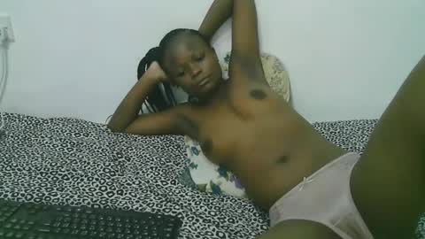 Snapshot of candy_lisah chatting on May 9, 2026, 12:54 pm Lisa online show from May 9, 2026, 12:54 pm