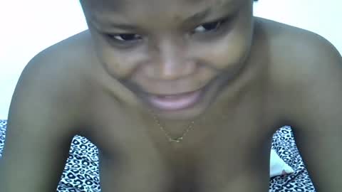 Snapshot of candy_lisah chatting on June 18, 2026, 11:36 am Lisa online show from June 18, 2026, 11:36 am