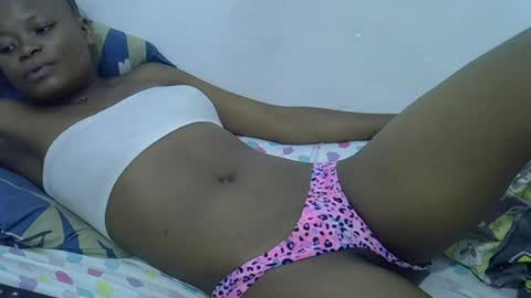 Snapshot of candy_lisah chatting on July 22, 2026, 12:24 am Lisa online show from July 22, 2026, 12:24 am