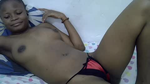 Snapshot of candy_lisah chatting on July 27, 2026, 2:29 am Lisa online show from July 27, 2026, 2:29 am