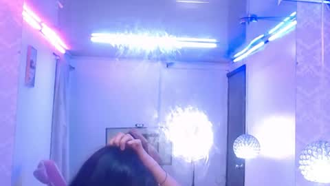 Snapshot of candy_lux_ chatting on January 11, 2025, 12:22 am Candy online show from January 11, 2025, 12:22 am