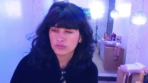 Snapshot of candy_lux_ chatting on January 11, 2025, 8:43 pm Candy online show from January 11, 2025, 8:43 pm