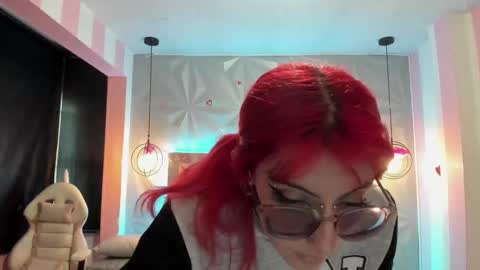 Snapshot of candy_morgan412 chatting on February 11, 2025, 5:18 pm Ania online show from February 11, 2025, 5:18 pm