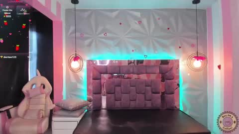 Snapshot of candy_morgan412 chatting on February 19, 2025, 5:49 pm Ania online show from February 19, 2025, 5:49 pm