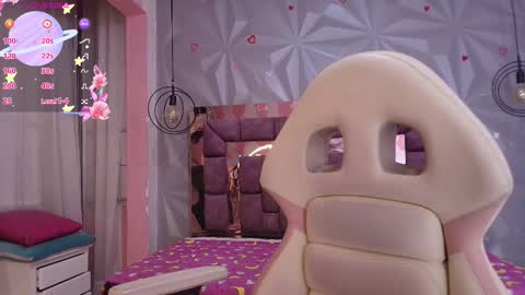 Snapshot of candy_morgan412 chatting on October 7, 2025, 11:07 am Ania online show from October 7, 2025, 11:07 am