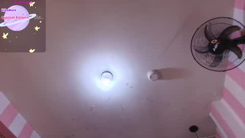 Snapshot of candy_morgan412 chatting on October 15, 2025, 11:21 am Ania online show from October 15, 2025, 11:21 am