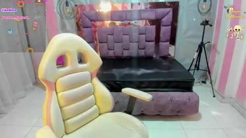 Snapshot of candy_morgan412 chatting on November 14, 2025, 10:58 am Ania online show from November 14, 2025, 10:58 am