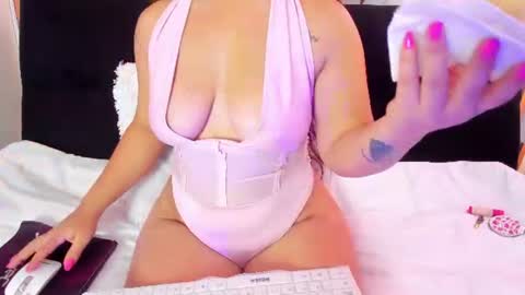 Candy  online show from June 12, 2026, 7:24 pm