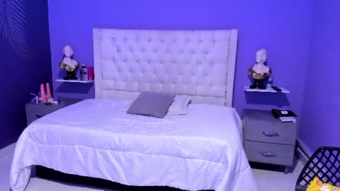 Candy  online show from June 28, 2026, 10:21 am