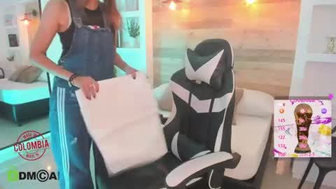 CANDY online show from June 26, 2026, 7:18 pm