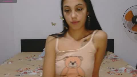 candy_sweet28 online show from November 29, 2025, 8:01 pm