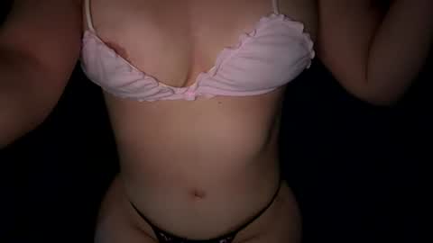 Snapshot of candybb8 chatting on July 15, 2026, 2:22 pm candybb8 online show from July 15, 2026, 2:22 pm