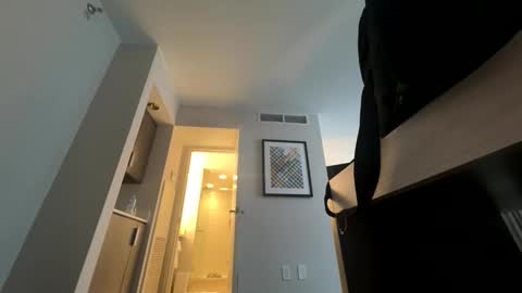 Snapshot of candyclaws05 chatting on April 3, 2026, 1:31 pm candyclaws05 online show from April 3, 2026, 1:31 pm