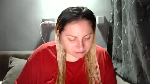 Laura online show from October 18, 2025, 7:36 pm