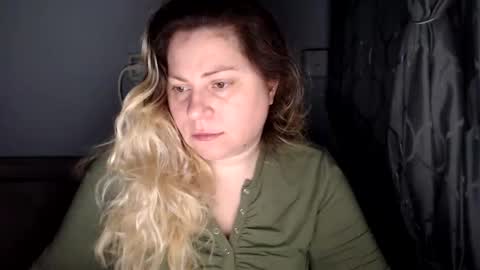 Laura online show from February 15, 2026, 11:30 am