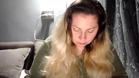 Snapshot of candycream74 chatting on May 22, 2026, 6:35 pm Laura online show from May 22, 2026, 6:35 pm