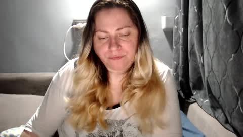 Snapshot of candycream74 chatting on May 26, 2026, 6:48 pm Laura online show from May 26, 2026, 6:48 pm