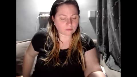 Snapshot of candycream74 chatting on June 6, 2026, 8:02 pm Laura online show from June 6, 2026, 8:02 pm