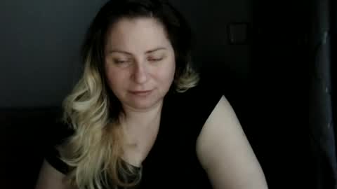 Snapshot of candycream74 chatting on June 26, 2026, 3:49 pm Laura online show from June 26, 2026, 3:49 pm